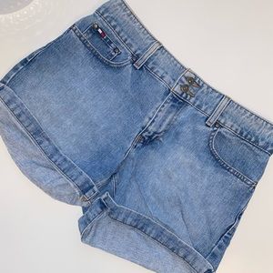 VINTAGE Tommy Hilfiger High Waisted Shorts